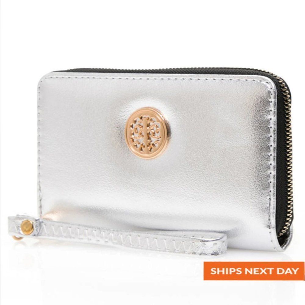 Metal Detail Meatlic Leather Medium Size Wallet